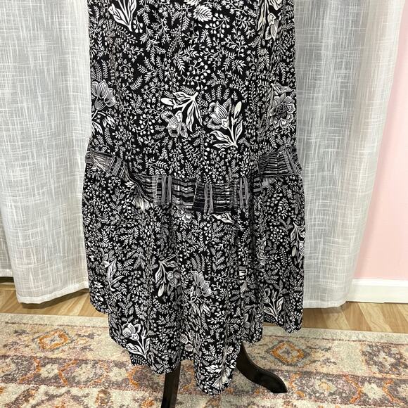 Vintage Mako Hawaii Womens Hawaiian Muumuu Dress 7/8 Black White Floral Ruffle - Picture 10 of 15
